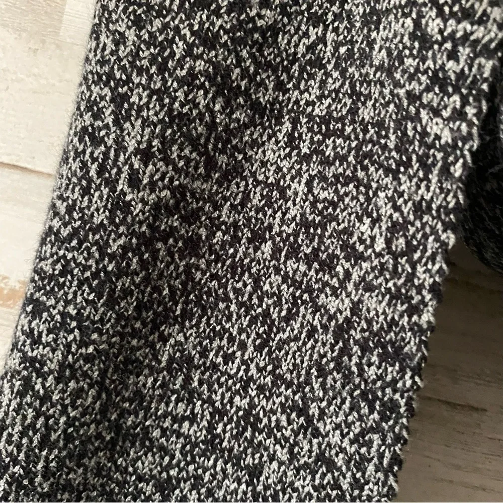 NWOT Marled Knit Scarf Black White & Gray